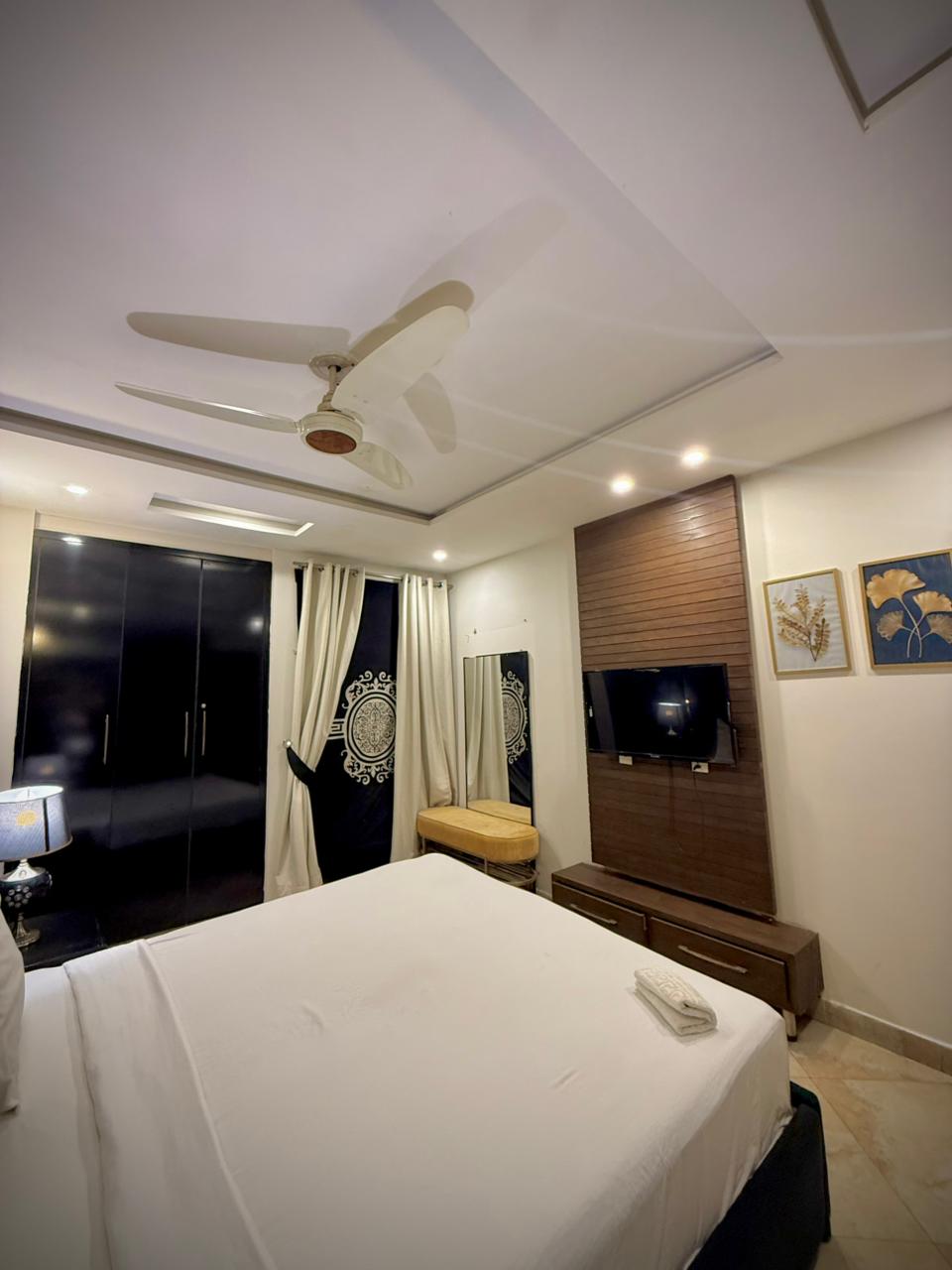 Two Bedroom Elegant Serviced Apartment in DHA Lahore
