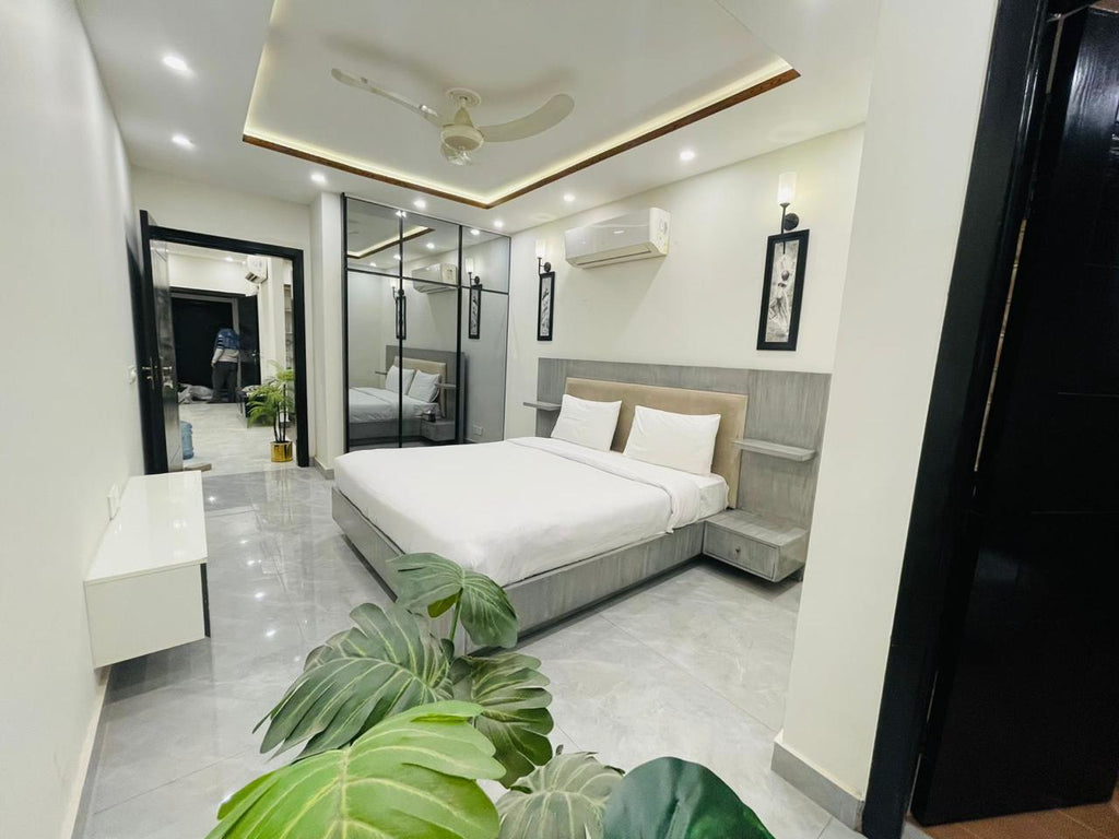Spacious 2 Bedroom Apartment with Smart Features