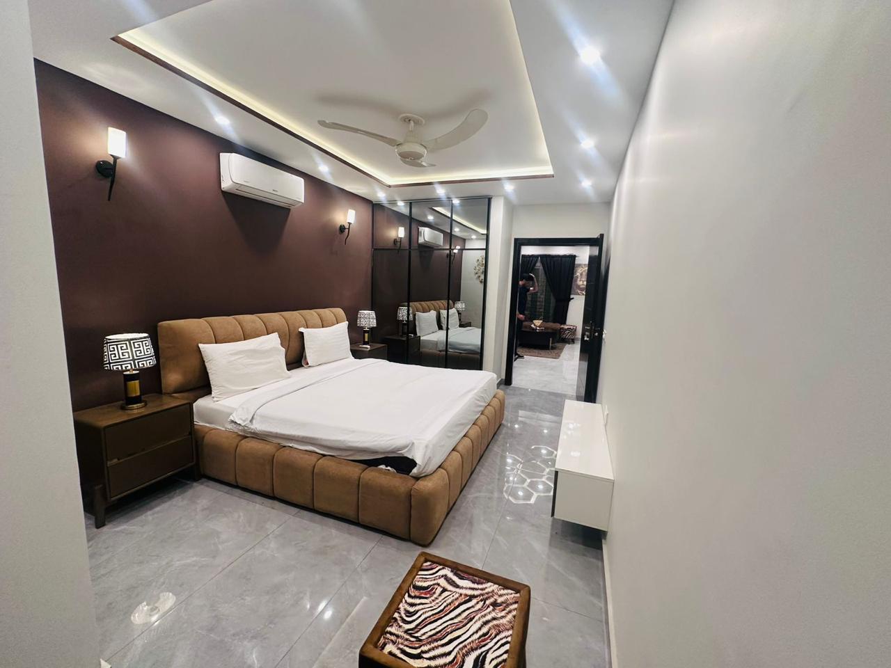 Fully Equipped 2 Bedroom Apartment for Perfect Stay